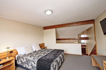 Balmoral Lodge Motel