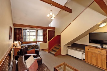 Balmoral Lodge Motel