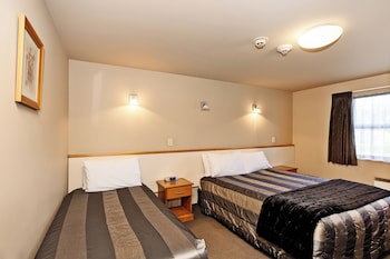Balmoral Lodge Motel