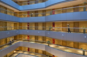 City Seasons Hotel Dubai Airport