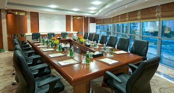 City Seasons Hotel Dubai Airport
