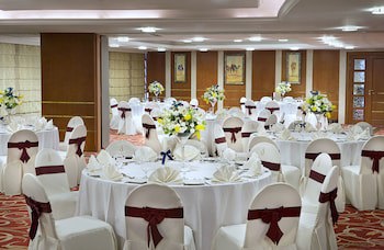 City Seasons Hotel Dubai Airport