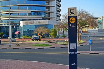 City Seasons Hotel Dubai Airport