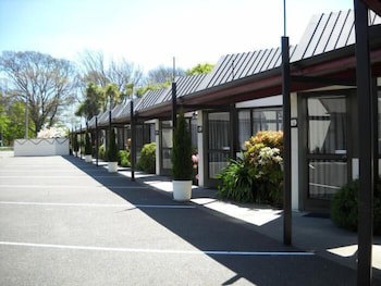 Gothic Heights Motel