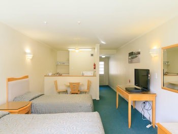 Capital Lodge Motor Inn