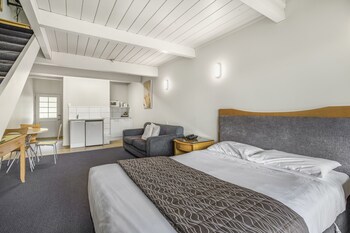 Capital Lodge Motor Inn