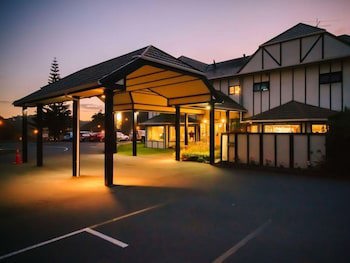 Capital Lodge Motor Inn