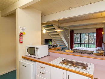 Capital Lodge Motor Inn
