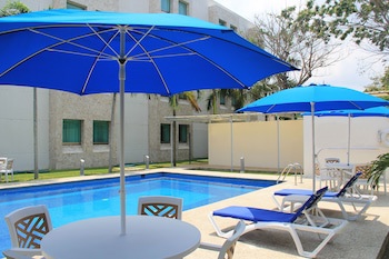 Holiday Inn Express Paraiso Dos Bocas, An Ihg Hotel