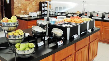 Holiday Inn Express Paraiso Dos Bocas, An Ihg Hotel