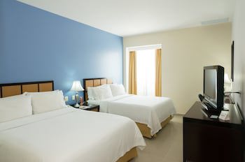 Holiday Inn Express Paraiso Dos Bocas, An Ihg Hotel