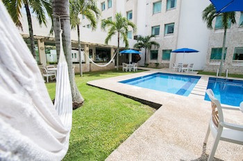 Holiday Inn Express Paraiso Dos Bocas, An Ihg Hotel