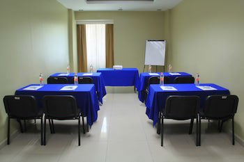 Holiday Inn Express Paraiso Dos Bocas, An Ihg Hotel