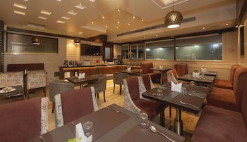 Hotel Le Grande - Mumbai International Airport