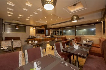 Hotel Le Grande - Mumbai International Airport