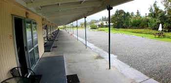 Glacier View Motel