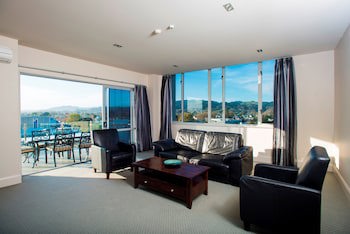 Emerald Hotel