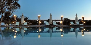Lagada Beach Hotel