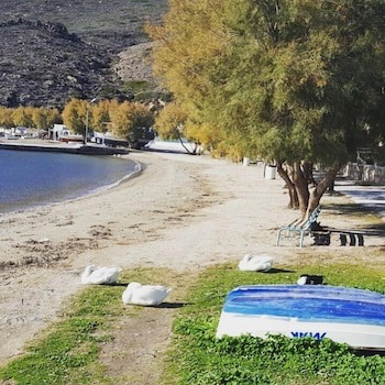 Lagada Beach Hotel