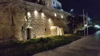 Lagada Beach Hotel