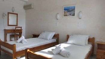 Lagada Beach Hotel