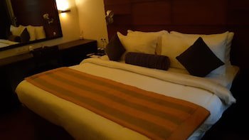 Golkonda Resorts & Spa