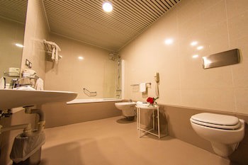 Hotel Excelsior Bari – By Farace Hotels galeri fotoğrafı