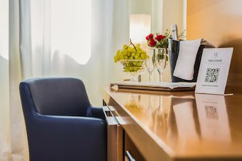 Hotel Excelsior Bari – By Farace Hotels galeri fotoğrafı