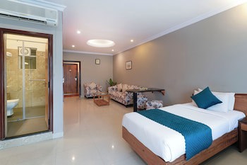 Cross Roads Inn