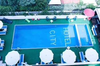 Hotel City galeri fotoğrafı