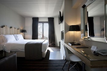 Despotiko Hotel
