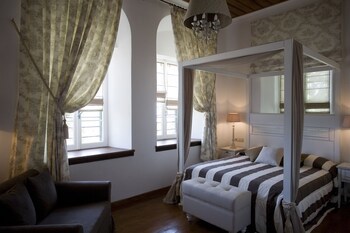 Despotiko Hotel