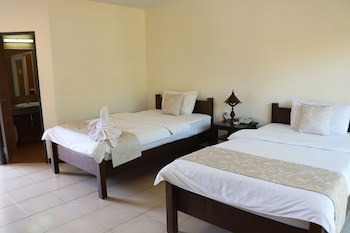 Bacchus Home Resort