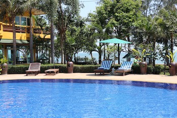 Bacchus Home Resort