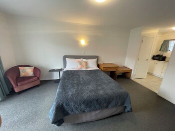 Cherry Court Motor Lodge