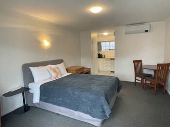 Cherry Court Motor Lodge