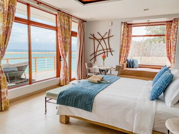 Misibis Bay