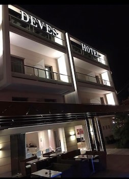 Deves Hotel