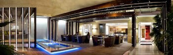 Deves Hotel