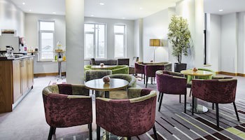 Leonardo Hotel Swindon