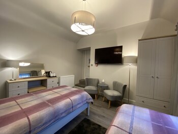 Tigh Na Mara Hotel