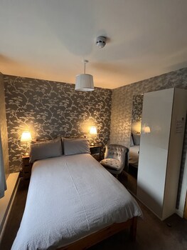 Tigh Na Mara Hotel