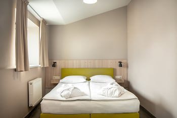 Corner Hotel