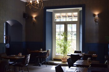 Rock House Hotel