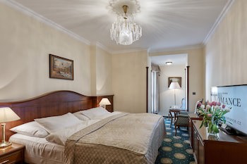 Hotel Romence galeri fotoğrafı
