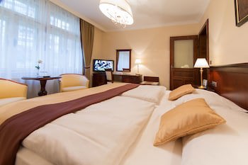 Hotel Romence fotoğrafı