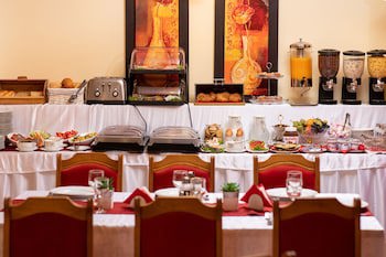 Grand Hotel Brasov