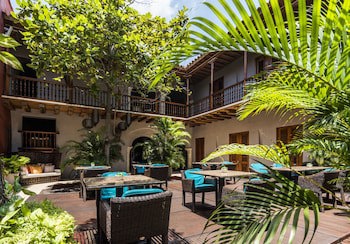 Ananda Hotel Boutique