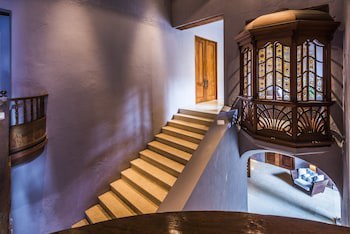 Ananda Hotel Boutique