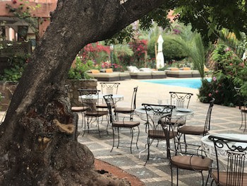 Domaine De La Roseraie Resort